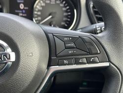 2022 Nissan X-TRAIL ST