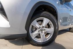 2021 Toyota Kluger GX