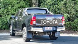 2020 Toyota Hilux SR5