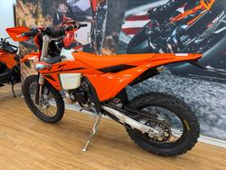 2025 Ktm 150 EXC ORANGE