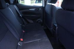 2015 Nissan QASHQAI ST