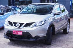 2015 Nissan QASHQAI ST