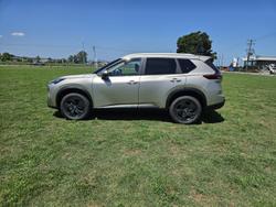 2026 Nissan X-TRAIL ST-L