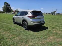 2026 Nissan X-TRAIL ST-L