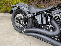 2017 HARLEY-DAVIDSON FLSS SOFTAIL SLIM S Black