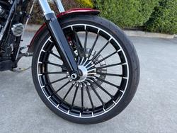 2017 HARLEY-DAVIDSON FXSB SOFTAIL BREAKOUT Red