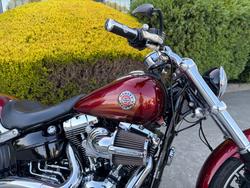 2017 HARLEY-DAVIDSON FXSB SOFTAIL BREAKOUT Red