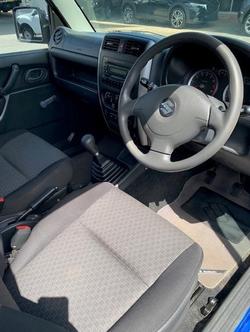 2006 Suzuki Jimny JX