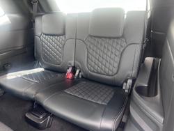 2025 Ford Everest Platinum