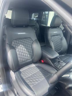 2025 Ford Everest Platinum