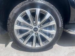 2025 Ford Everest Platinum