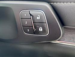 2025 Ford Everest Platinum