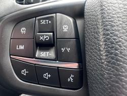 2025 Ford Everest Platinum