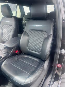 2025 Ford Everest Platinum