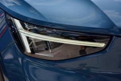 2023 Volvo XC40 Ultimate B4 Bright