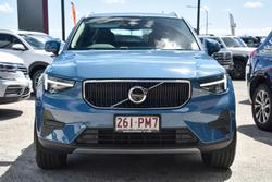 2023 Volvo XC40 Ultimate B4 Bright
