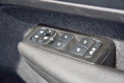 2023 Volvo XC40 Ultimate B4 Bright