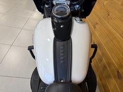 2022 HARLEY-DAVIDSON FLHCS HERITAGE CLASSIC 114