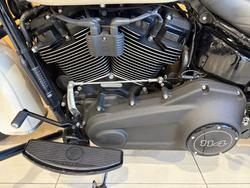 2022 HARLEY-DAVIDSON FLHCS HERITAGE CLASSIC 114