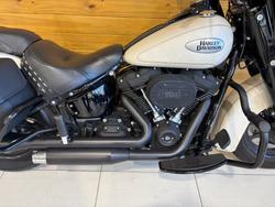 2022 HARLEY-DAVIDSON FLHCS HERITAGE CLASSIC 114