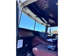 2007 Kenworth Prime Mover K104b
