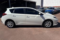 2016 Toyota Corolla Ascent Sport