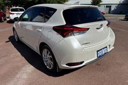 2016 Toyota Corolla Ascent Sport
