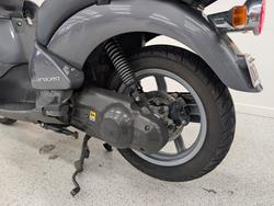 2007 APRILIA SCARABEO 250ie grey