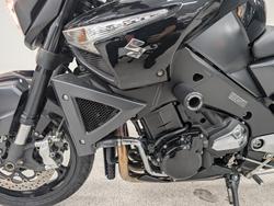 Suzuki 2010 SUZUKI GSX1300BK B-KING Black