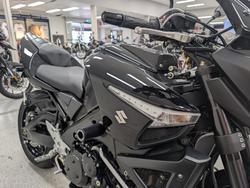 Suzuki 2010 SUZUKI GSX1300BK B-KING Black