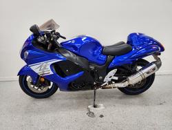 2017 Suzuki GSX1300RA (HAYABUSA) Blue