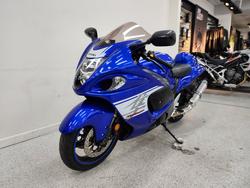 2017 Suzuki GSX1300RA (HAYABUSA) Blue