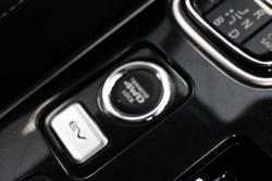 2018 Mitsubishi Outlander PHEV ES ADAS