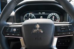 2025 Mitsubishi Outlander PHEV Aspire