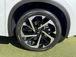 2024 Mitsubishi Outlander PHEV Exceed