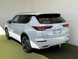 2024 Mitsubishi Outlander PHEV Exceed