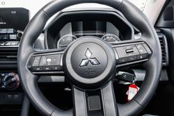 2025 Mitsubishi Triton GLX