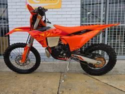2025 Ktm 300 EXC SIX DAYS Orange