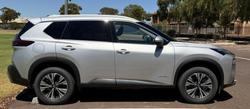 2025 Nissan X-TRAIL ST-L e-POWER