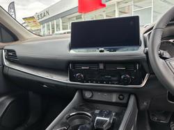 2025 Nissan X-TRAIL ST-L e-POWER