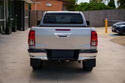 2019 Toyota Hilux SR5