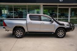 2019 Toyota Hilux SR5