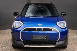 2024 MINI Aceman SE Favoured