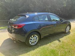 2015 Mazda 3 Neo