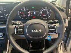 2023 Kia Carnival S