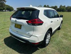 2018 Nissan X-TRAIL ST
