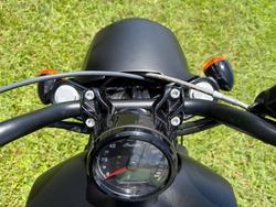 2018 INDIAN SCOUT BOBBER THUNDER BLK SMOKE Black