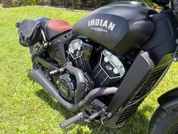 2018 INDIAN SCOUT BOBBER THUNDER BLK SMOKE Black
