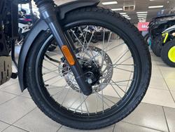 2022 Royal Enfield Himalayan E5 Premium Himalayan Black