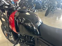 2022 Royal Enfield Himalayan E5 Premium Himalayan Black